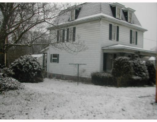 752 Spring Street Zelienople, PA 16063 - Photo 2 of 16 Exterior Front.