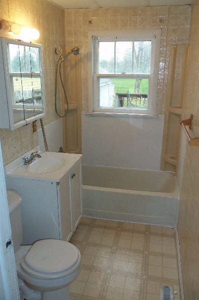 111 North Tuscola Road Bay City, MI 48708 - Photo 10 of 19