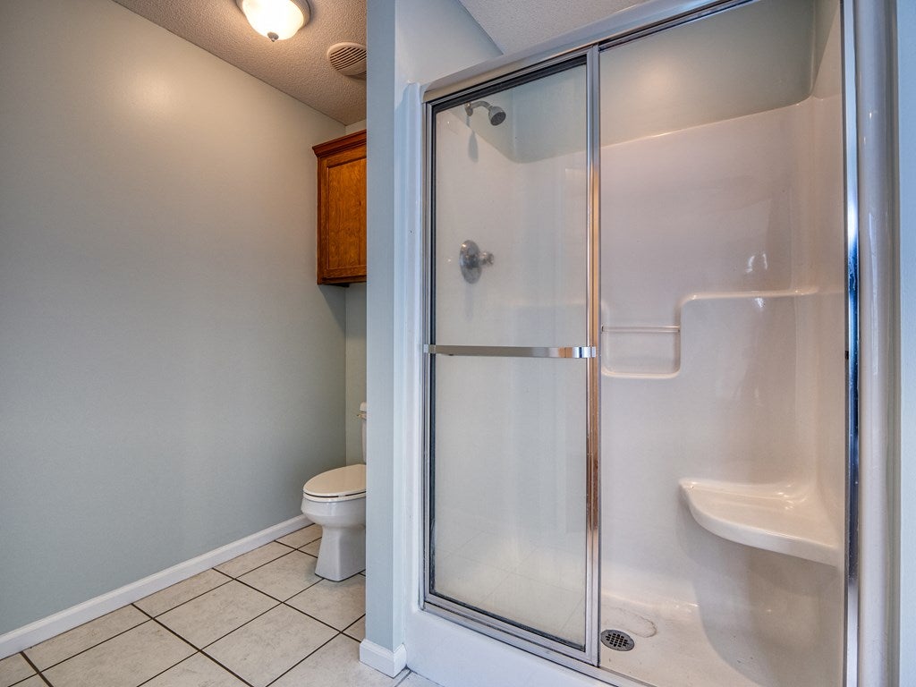 3933 Cutter Point Valdosta, GA 31605 - Photo 16 of 32 Gallery Image 16