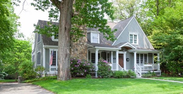 38 Kenilworth Road Wellesley, MA 02482 - Photo 1 of 36 front view of a house with a yard