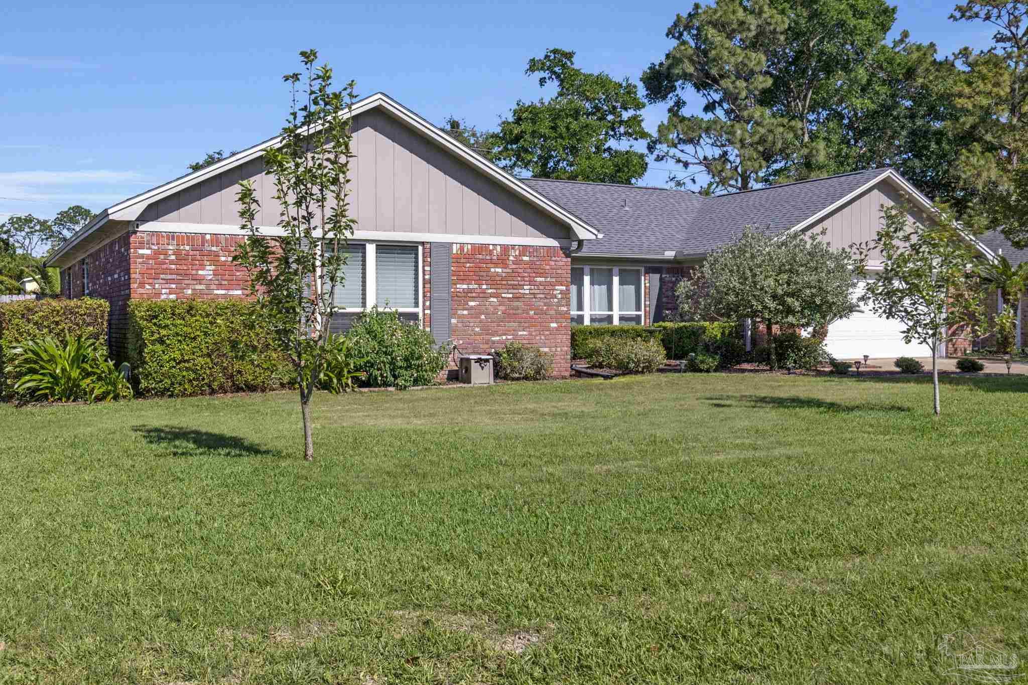 5740 Limestone Road Pensacola, FL 32504 - Photo 3 of 65 Gallery Image 3