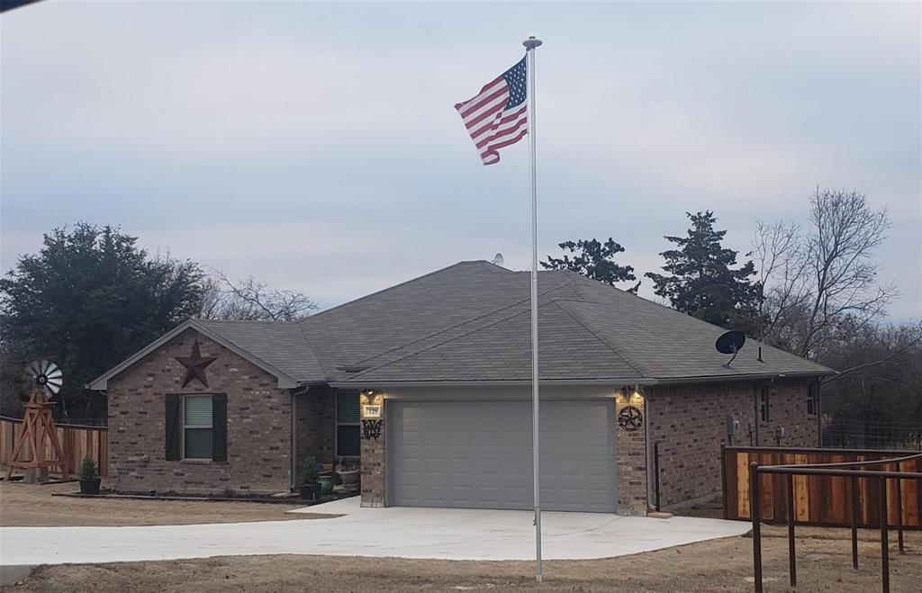 129 Ronnie Lane Weatherford, TX 76088 - Photo 3 of 36