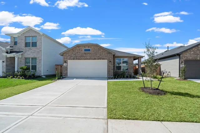 $274,990 | 17303 Thor Well Lane, Crosby, TX 77532