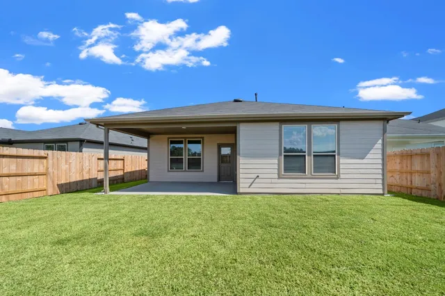 $279,990 | 17303 Thor Well Lane, Crosby, TX 77532