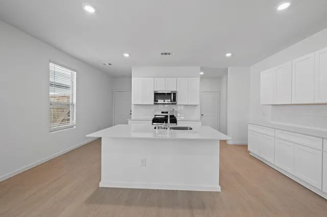 $279,990 | 17303 Thor Well Lane, Crosby, TX 77532