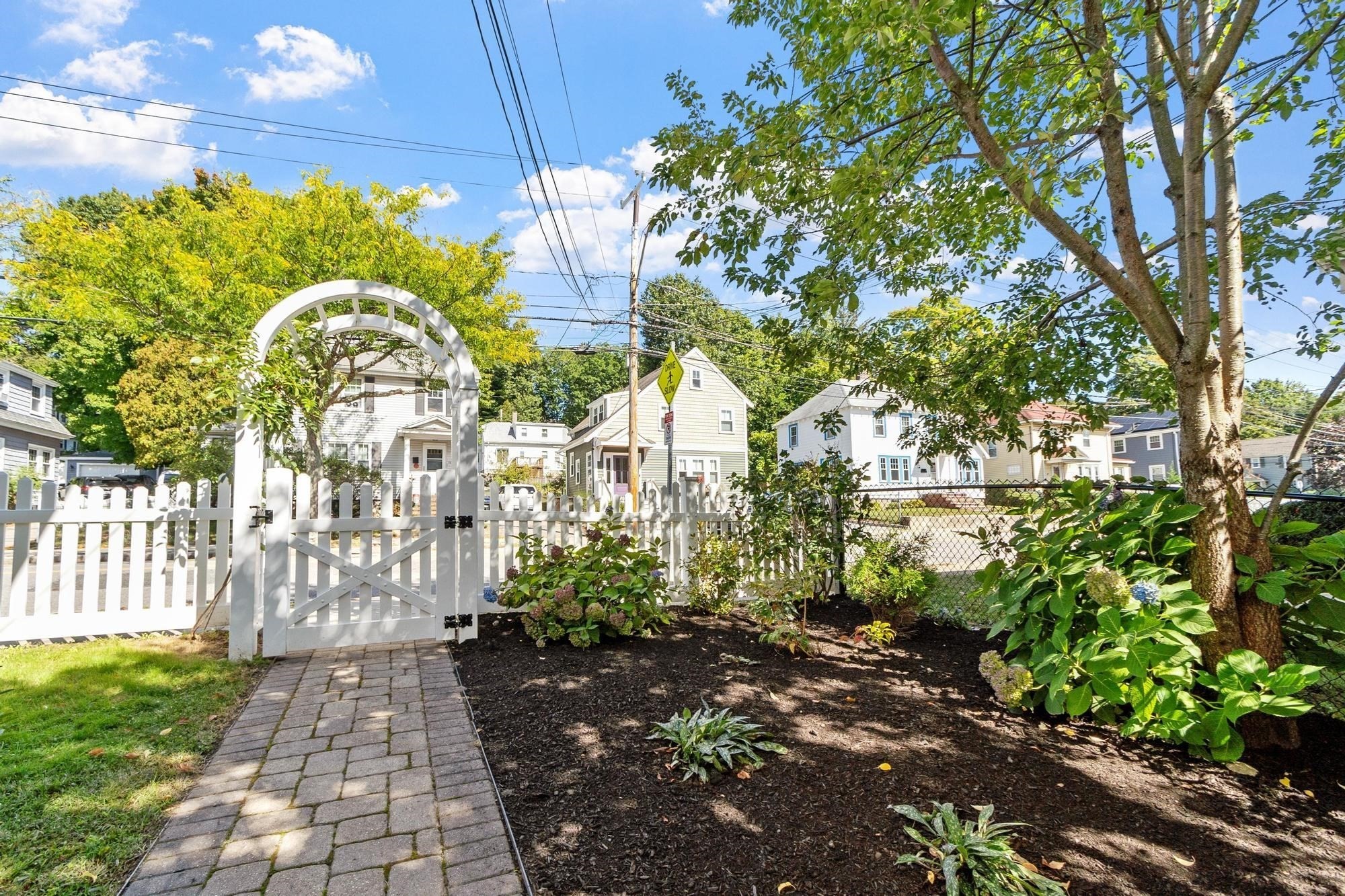 574 Lagrange Street, Unit 574 Boston, MA 02132 - Photo 31 of 39 Gallery Image 31