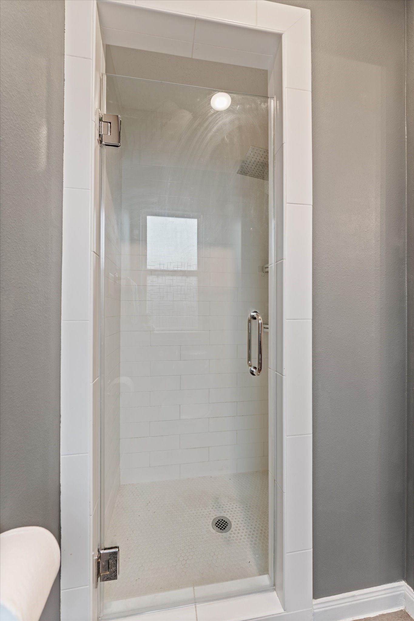 3998 Frontier Road Willis, TX 77378 - Photo 13 of 33 a bathroom with a shower