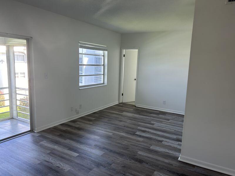 5401 Northwest 2nd Avenue, Unit 319 Boca Raton, FL 33487 - Photo 12 of 20 Den