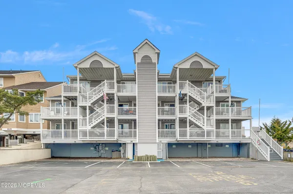 $3,600 | 36 Dune Terrace, Seaside Heights, NJ 08751