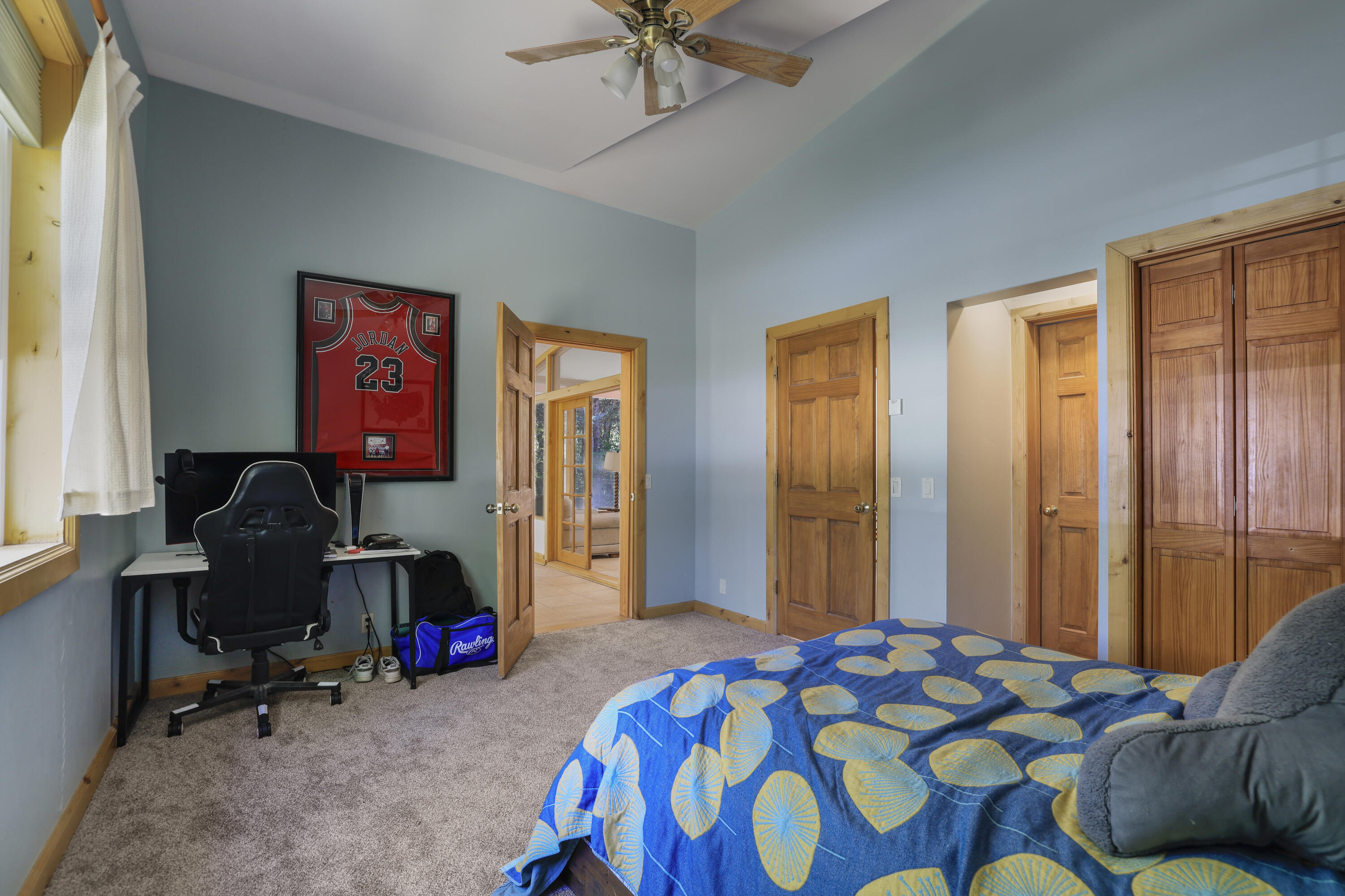 15 Lower Broadford Road Bellevue, ID 83313 - Photo 30 of 57 Bedroom 1