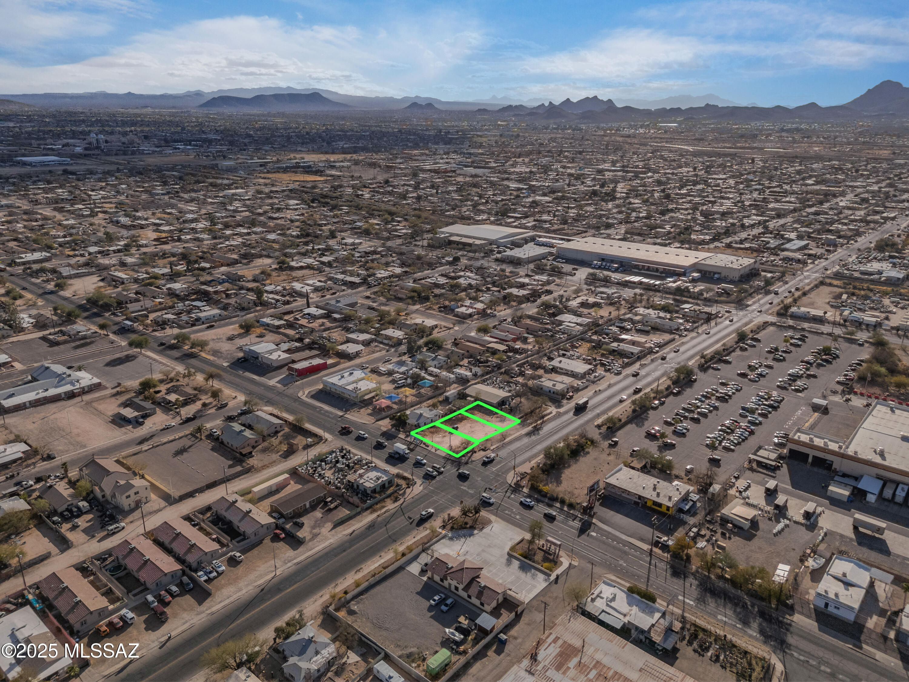 938 East Silverlake Road, Unit 1 Tucson, AZ 85713 - Photo 7 of 14