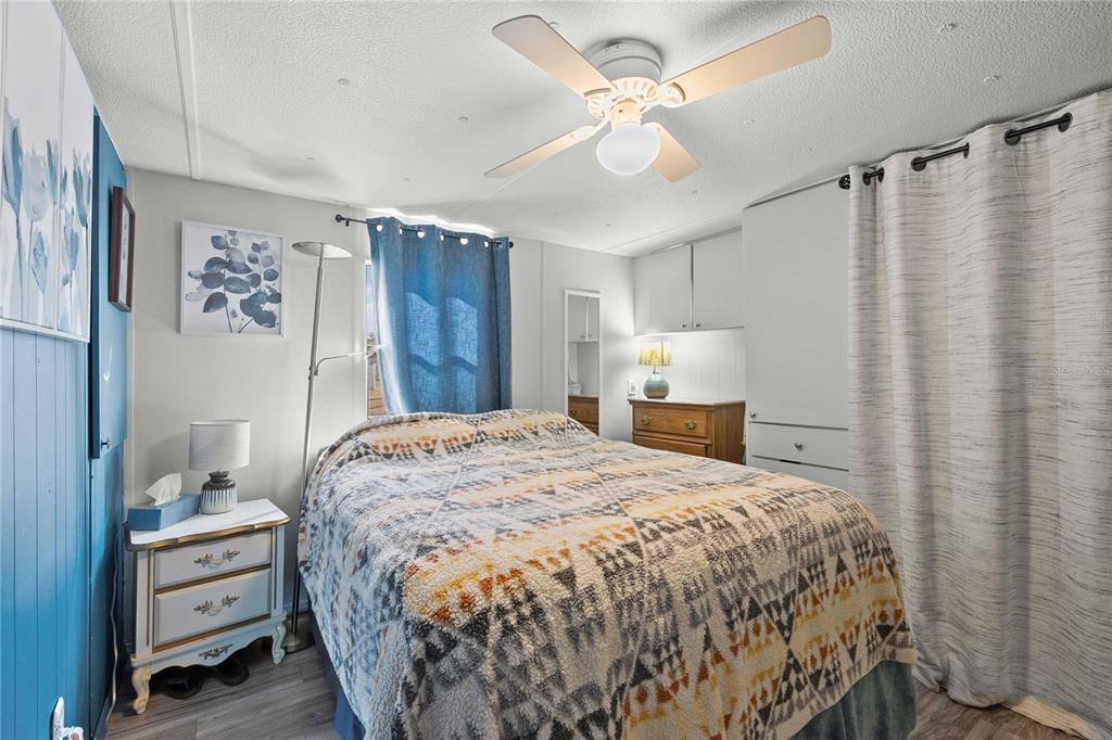 37332 Sandra Avenue Zephyrhills, FL 33542 - Photo 18 of 59 Gallery Image 18