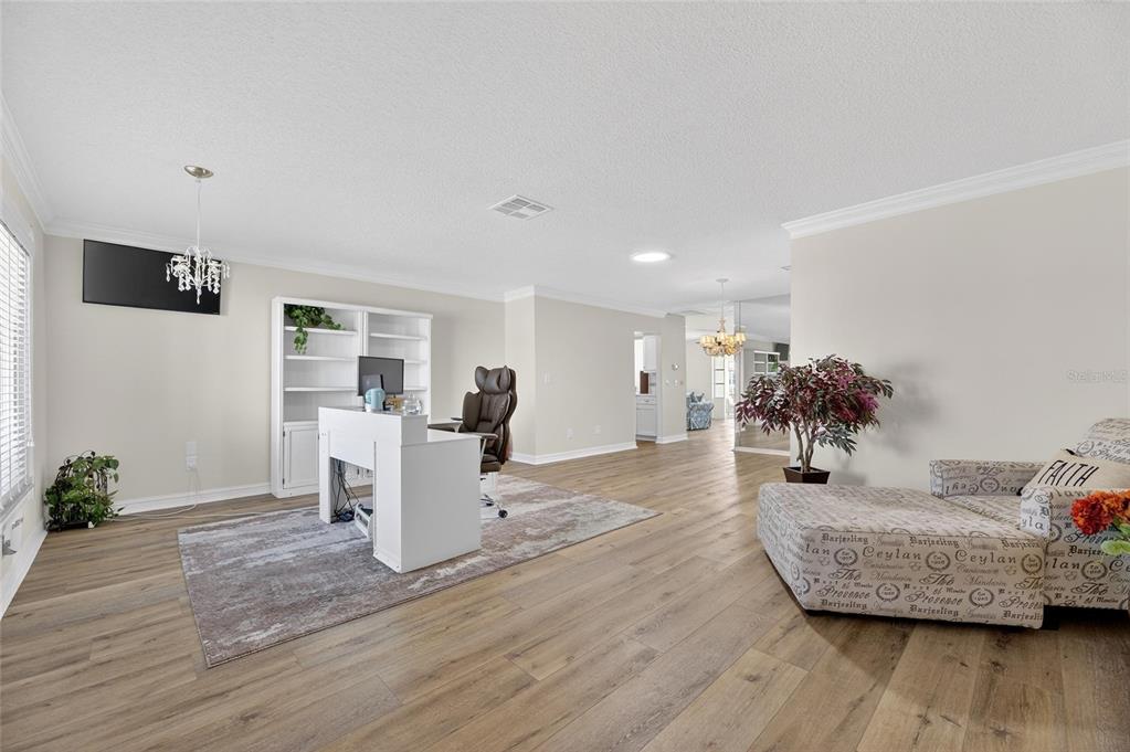 108 Whitetail Court Sun City Center, FL 33573 - Photo 6 of 44 Gallery Image 6