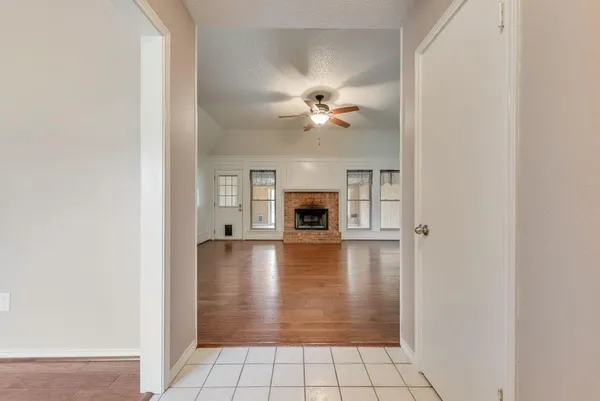$595,000 | 834 Rock Creek Lane, Red Oak, TX 75154