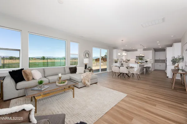 $949,500 | 620 Sage Grouse Loop, Gardnerville, NV 89460