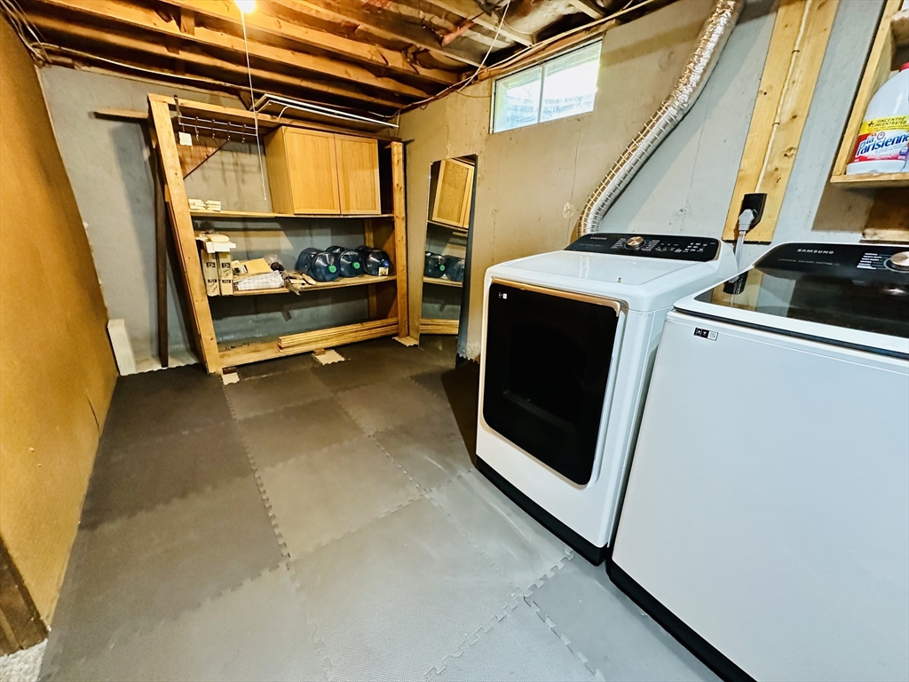 128 Sherwood Road Springfield, MA 01119 - Photo 25 of 39