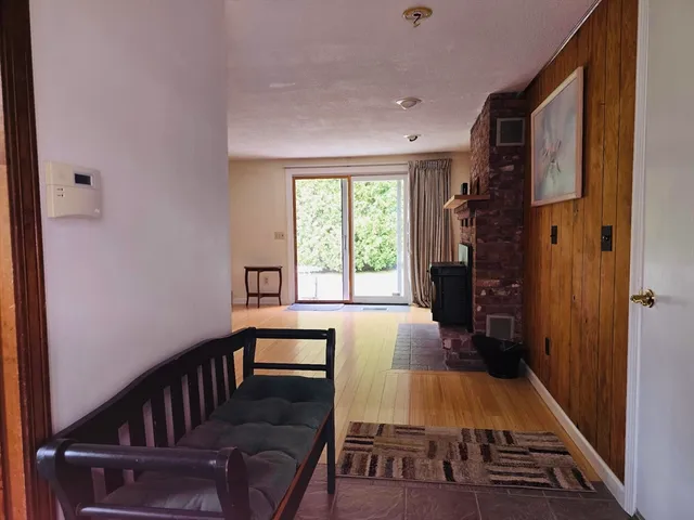 $389,000 | 128 Sherwood Road, Springfield, MA 01119