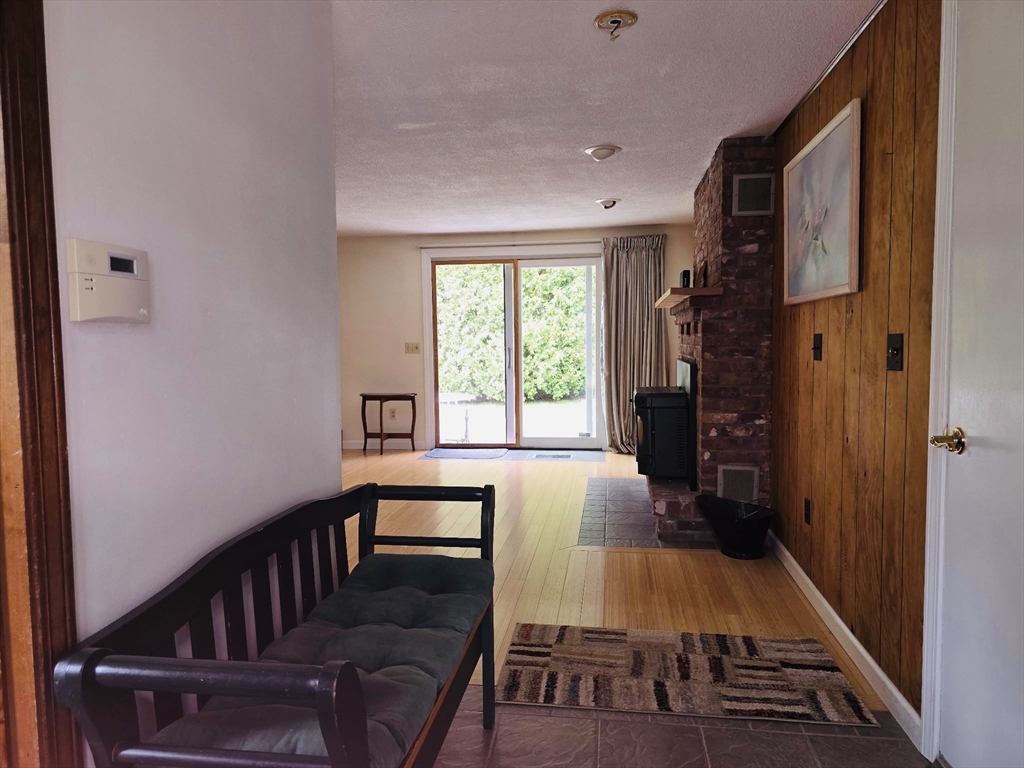 128 Sherwood Road Springfield, MA 01119 - Photo 30 of 39