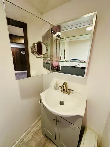 $389,000 | 128 Sherwood Road, Springfield, MA 01119