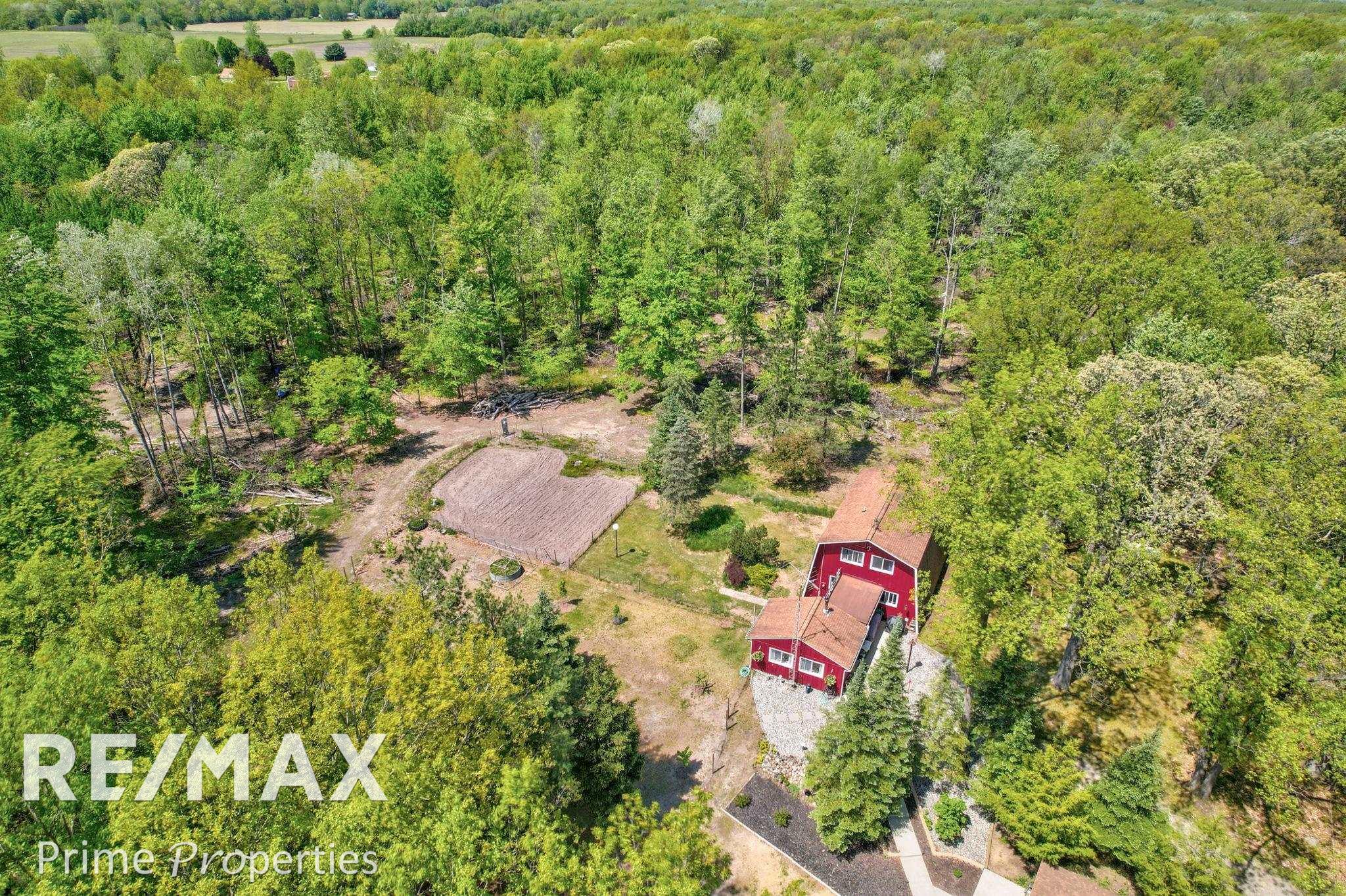 14371 West Burt Road Chesaning, MI 48616 - Photo 60 of 73 50141790-ba9bde9c-5d16-44c1-965c-3cd227054be7.JPG