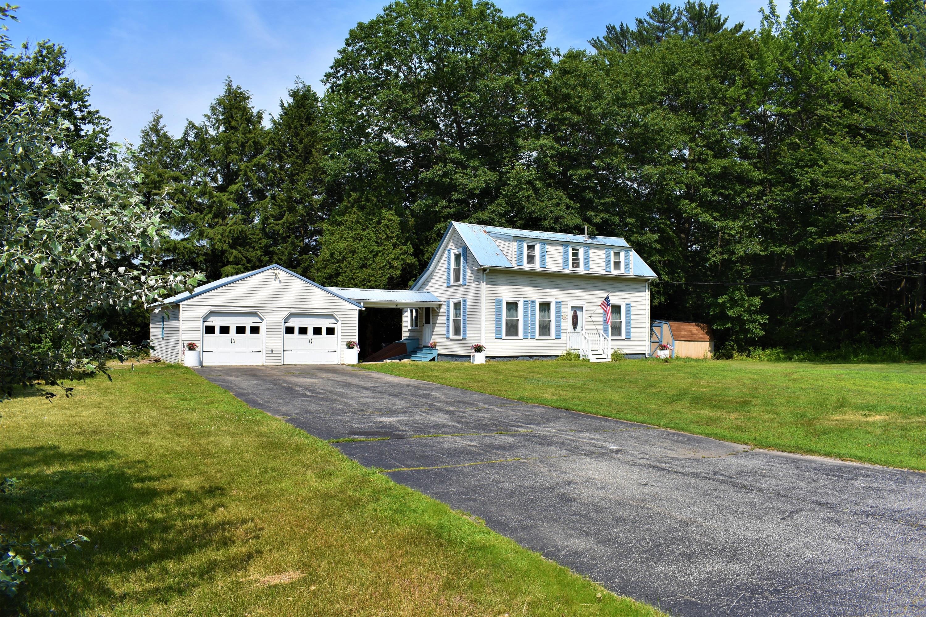 31 West Hardscrabble Road Auburn, ME 04210 - Photo 3 of 22 DSC_0604
