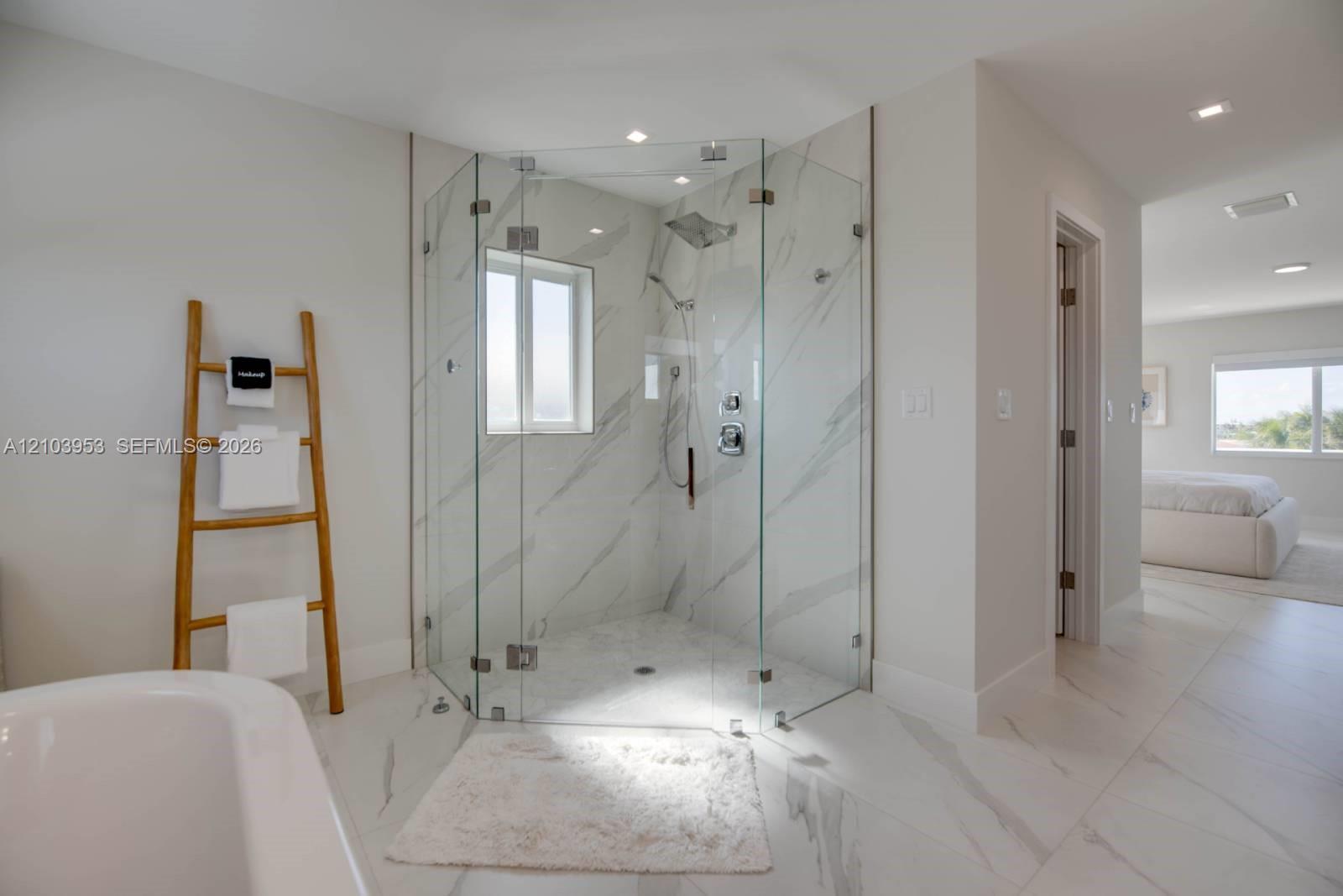 233 Sombrero Beach Road Marathon, FL 33050 - Photo 23 of 44 Gallery Image 23