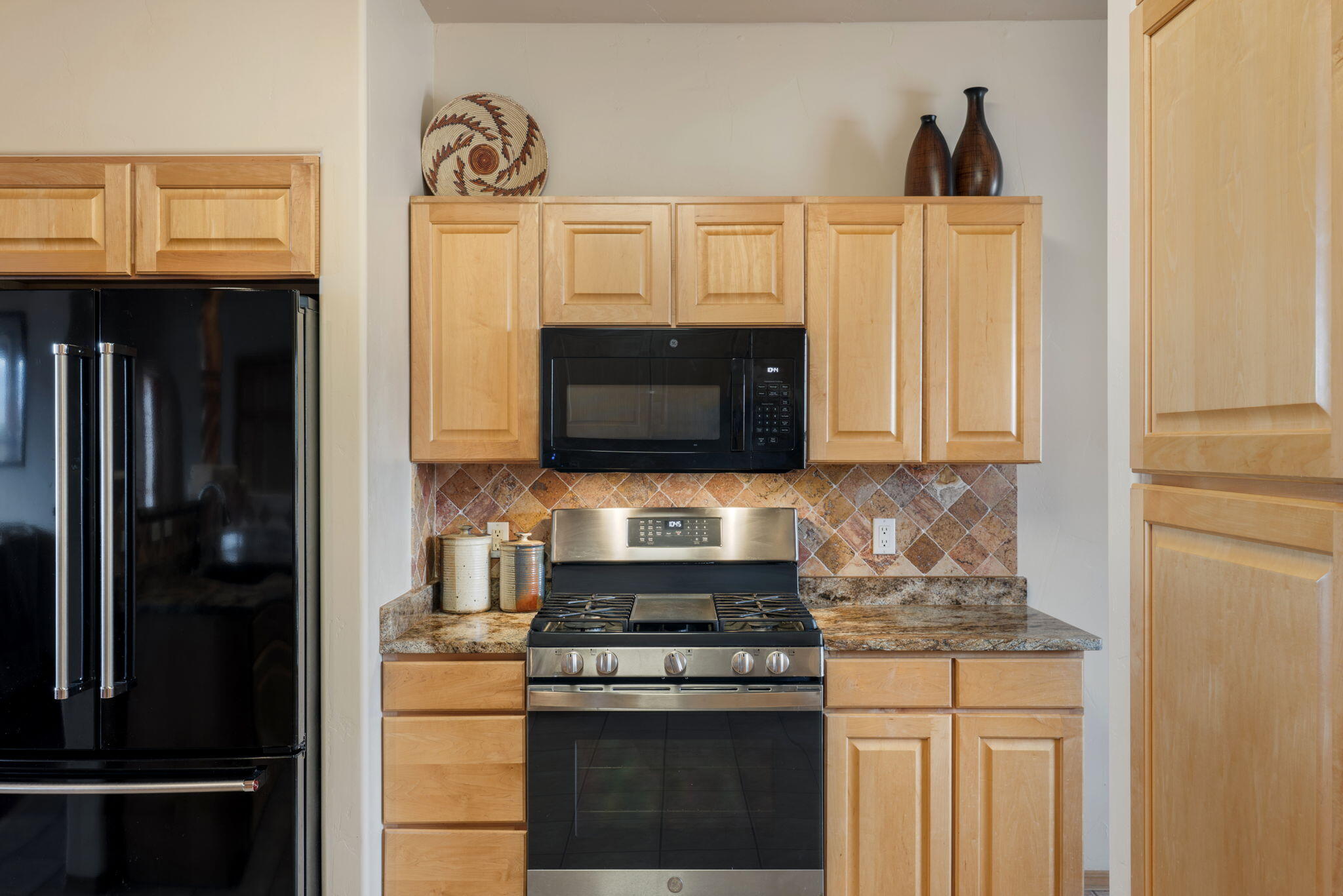 3302 Demavend Road Northeast Rio Rancho, NM 87144 - Photo 19 of 48 Gallery Image 19