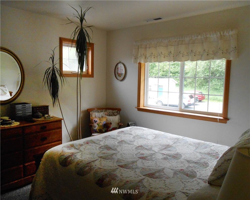 701 Coal Creek Road Chehalis, WA 98532 - Photo 13 of 25