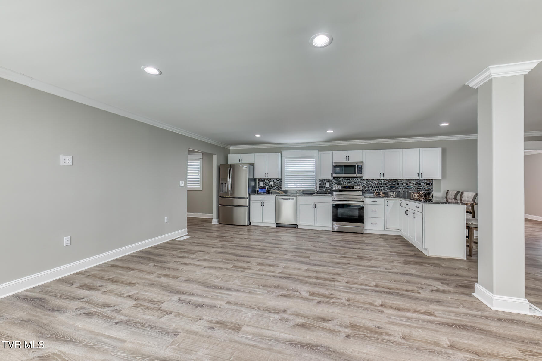 309 West Mill Street Elizabethton, TN 37643 - Photo 16 of 55 309 W Mill St-5