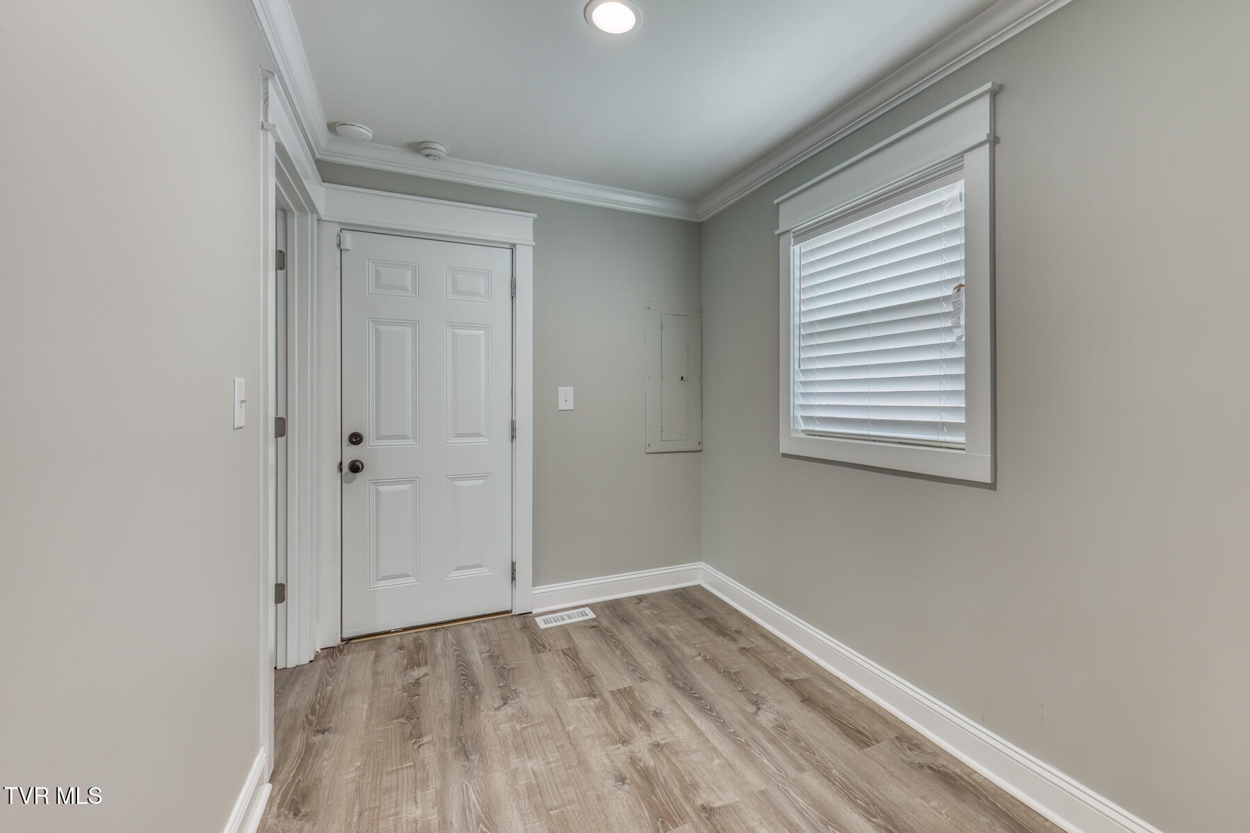 309 West Mill Street Elizabethton, TN 37643 - Photo 33 of 55 309 W Mill St-24