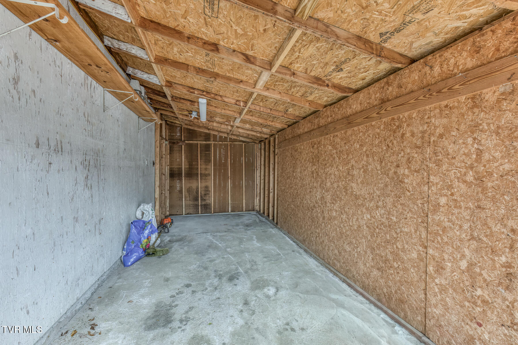 309 West Mill Street Elizabethton, TN 37643 - Photo 39 of 55 309 W Mill St-51