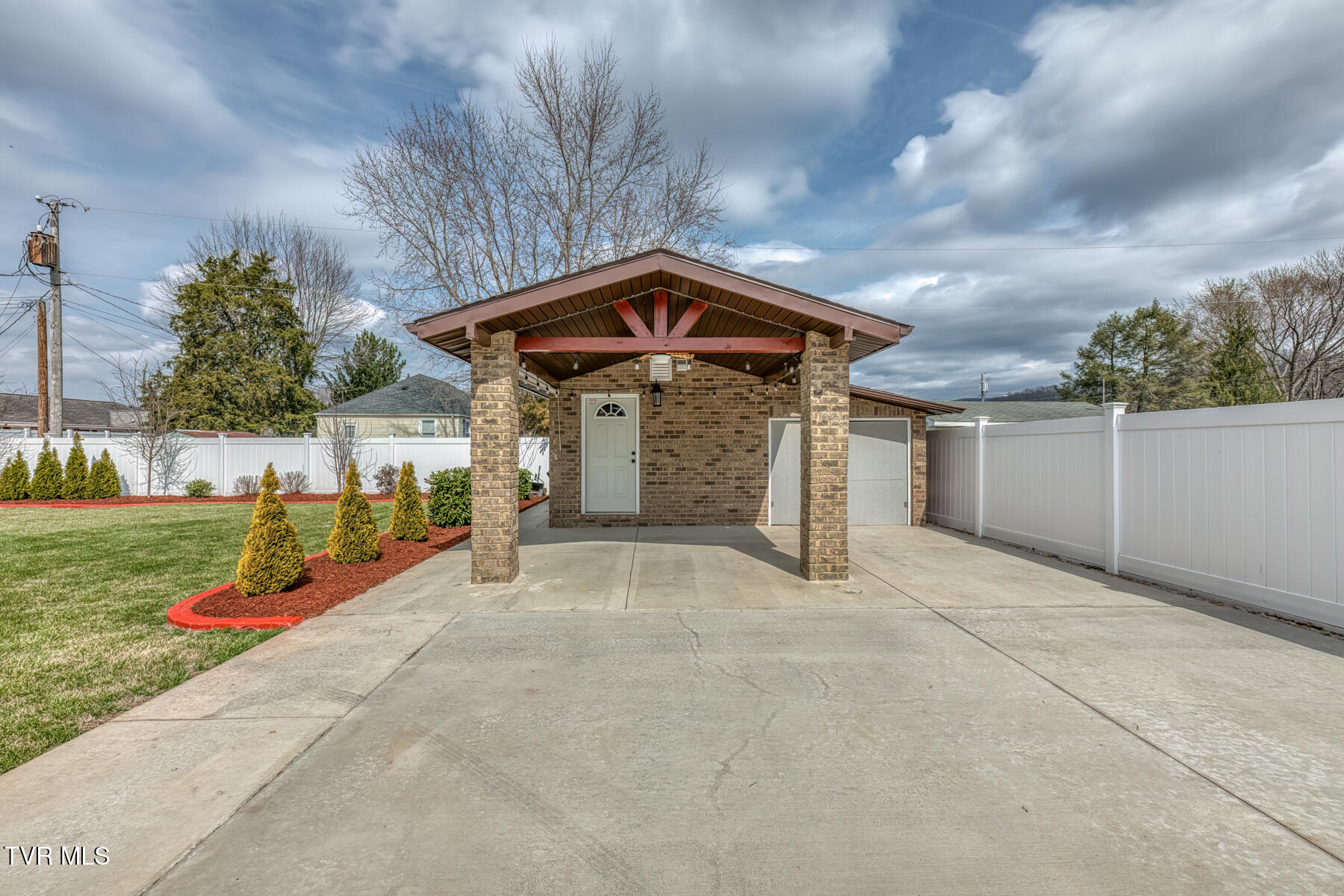 309 West Mill Street Elizabethton, TN 37643 - Photo 44 of 55 309 W Mill St-44