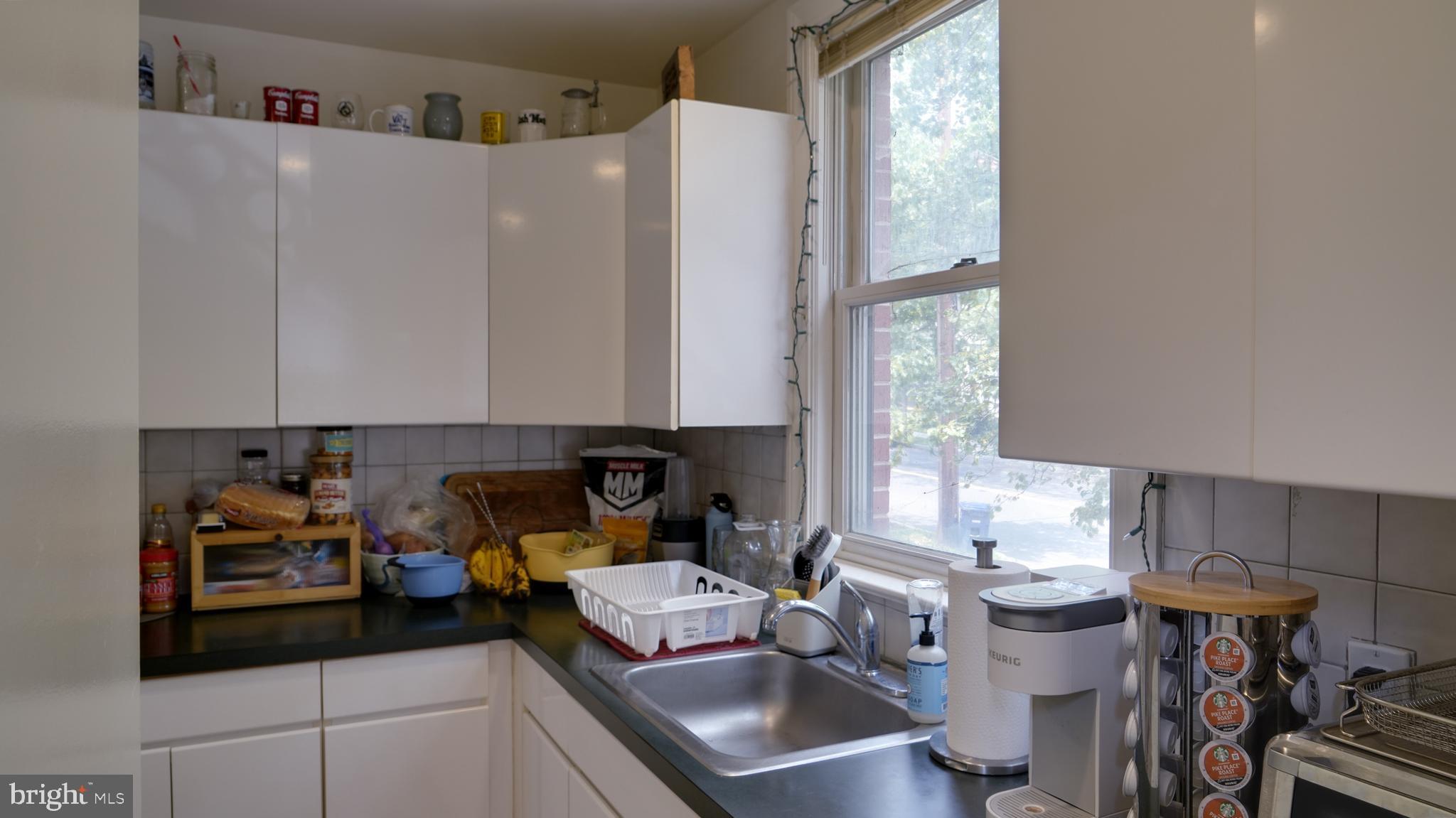 1402 Foxhall Road Northwest Washington, DC 20007 - Photo 5 of 16 Kitchen