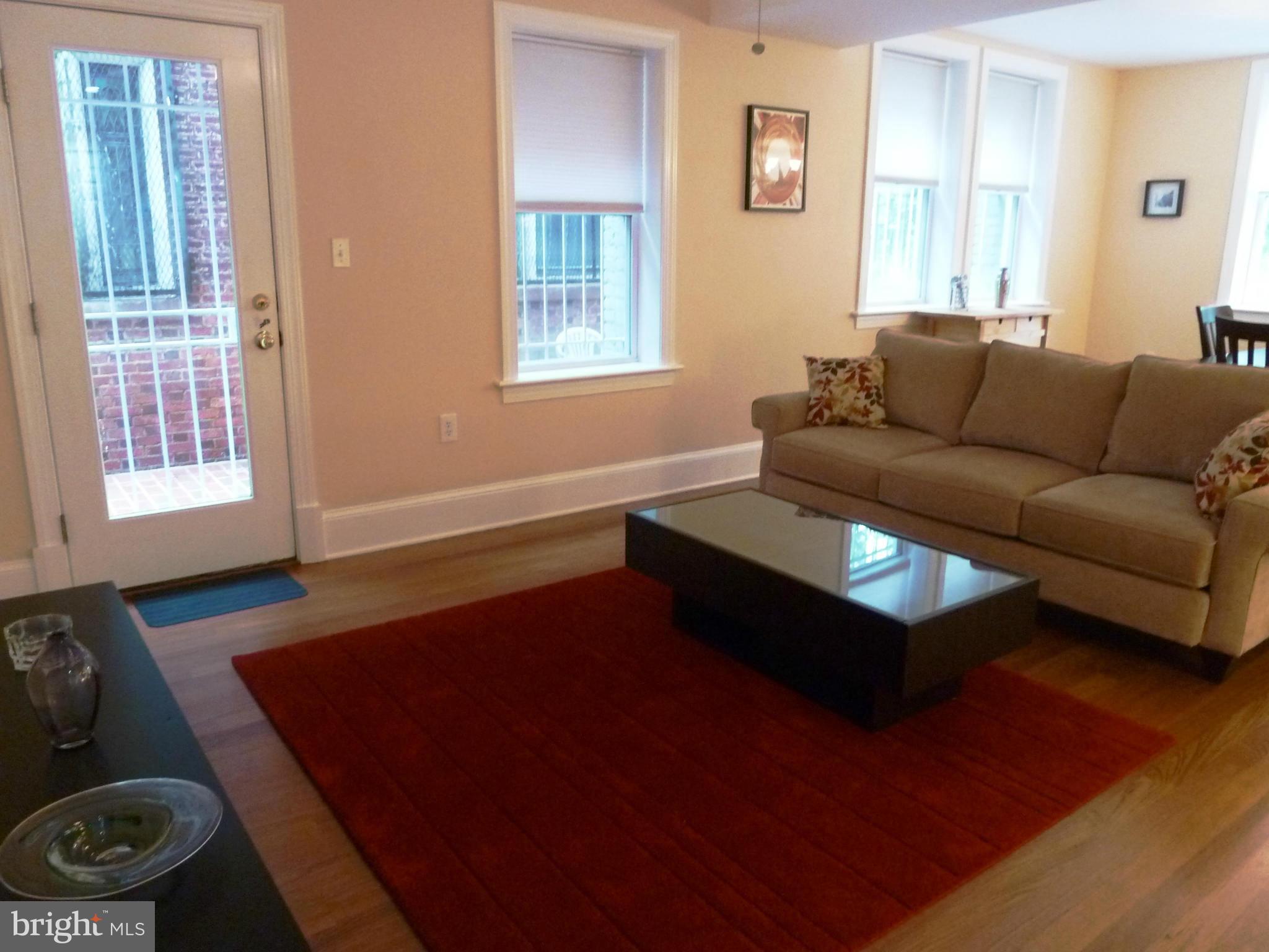 1465 Columbia Road Northwest, Unit 101 Washington, DC 20009 - Photo 17 of 23 Living Room