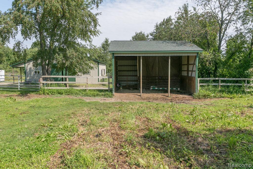 4489 East Allen Road Howell, MI 48855 - Photo 43 of 73