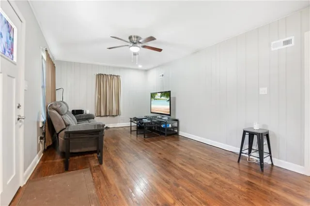 $210,000 | 5231 Edith Avenue, Kansas City, KS 66104