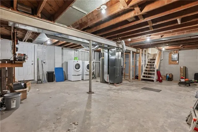 $210,000 | 5231 Edith Avenue, Kansas City, KS 66104