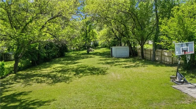 $210,000 | 5231 Edith Avenue, Kansas City, KS 66104