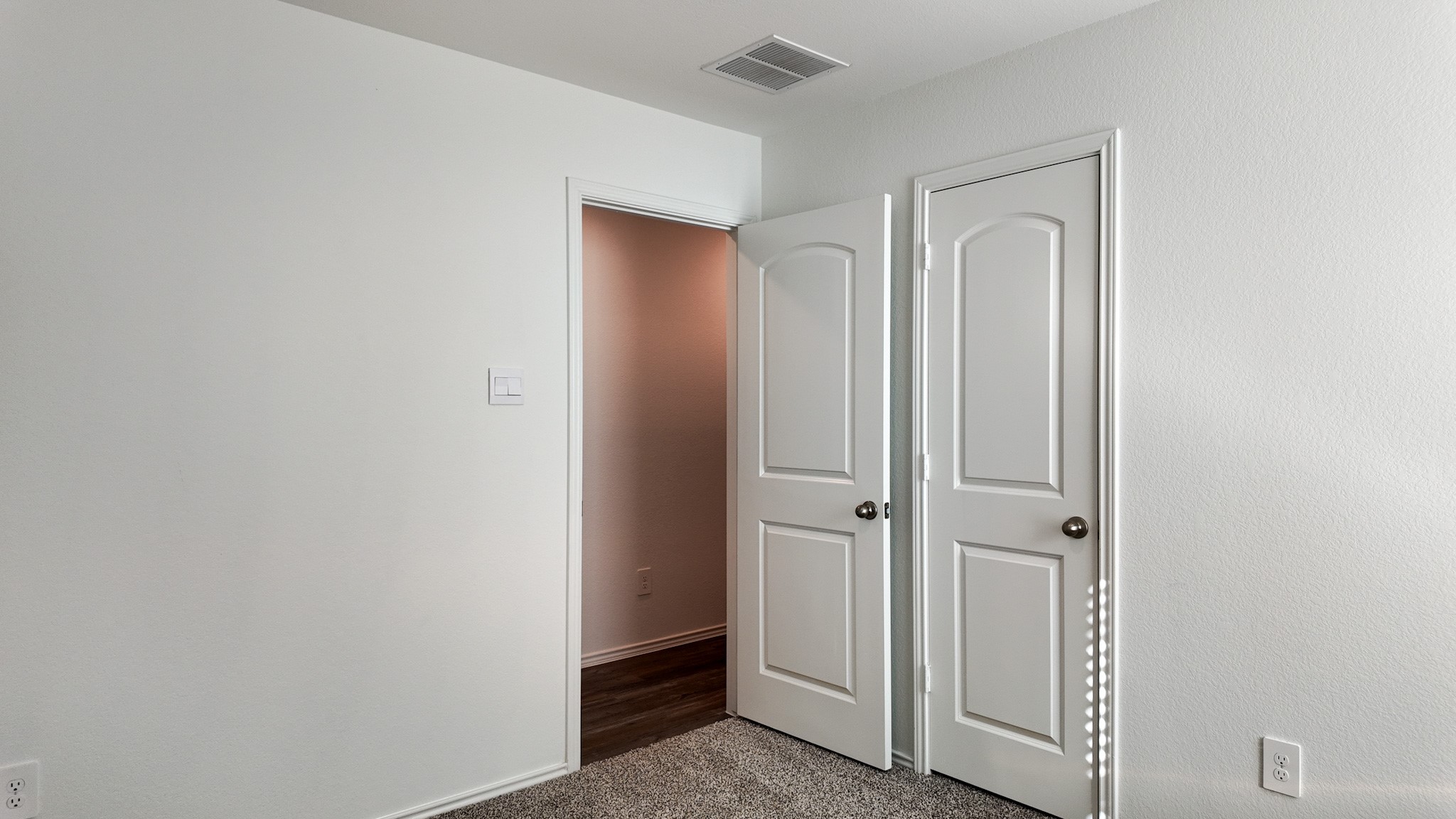 6115 Grove Of Pnes Street Spring, TX 77373 - Photo 17 of 20 Bedroom 3