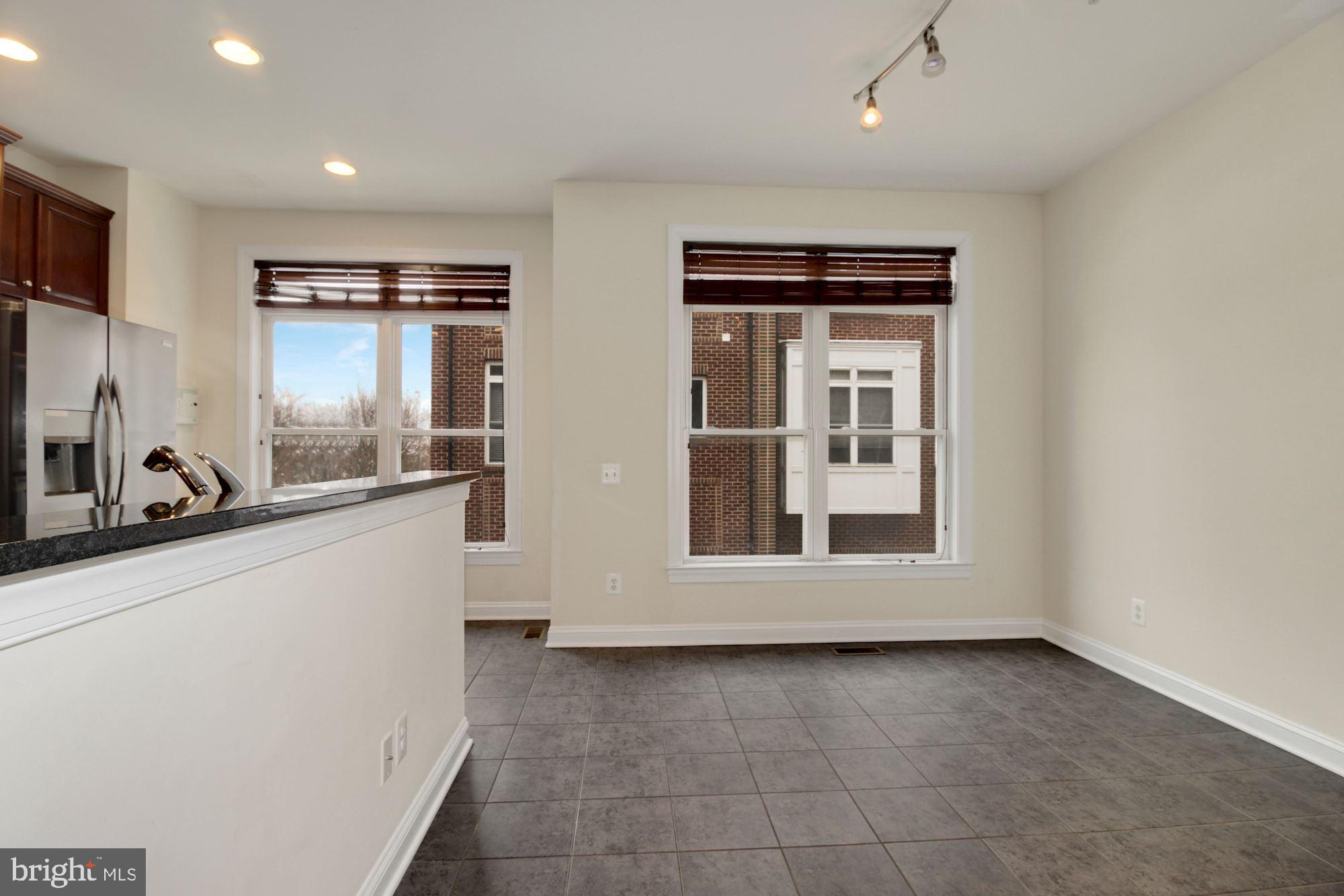 1403 Benjamin Street Baltimore, MD 21230 - Photo 7 of 27 Kitchen Table Area