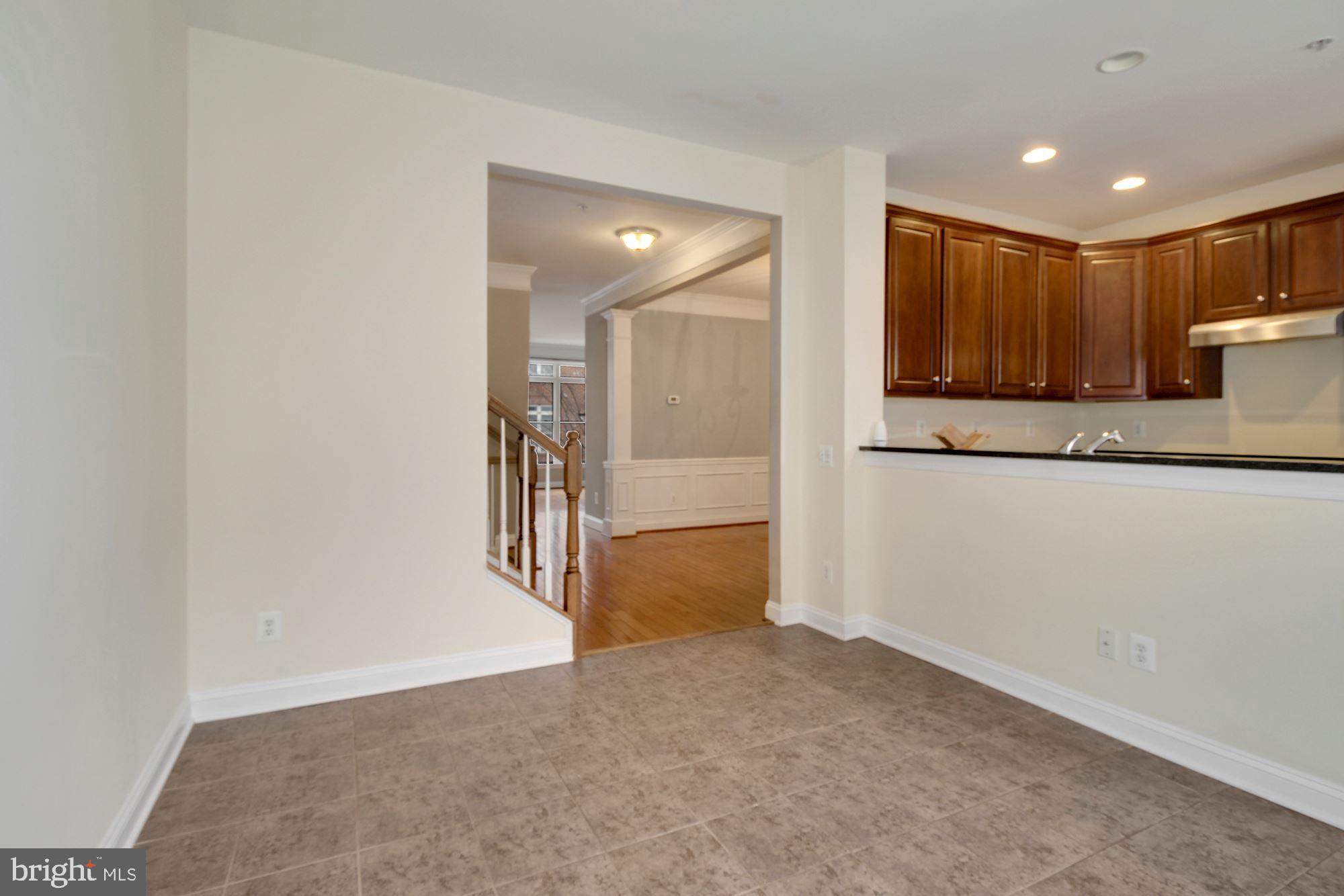 1403 Benjamin Street Baltimore, MD 21230 - Photo 8 of 27 Kitchen Table Area