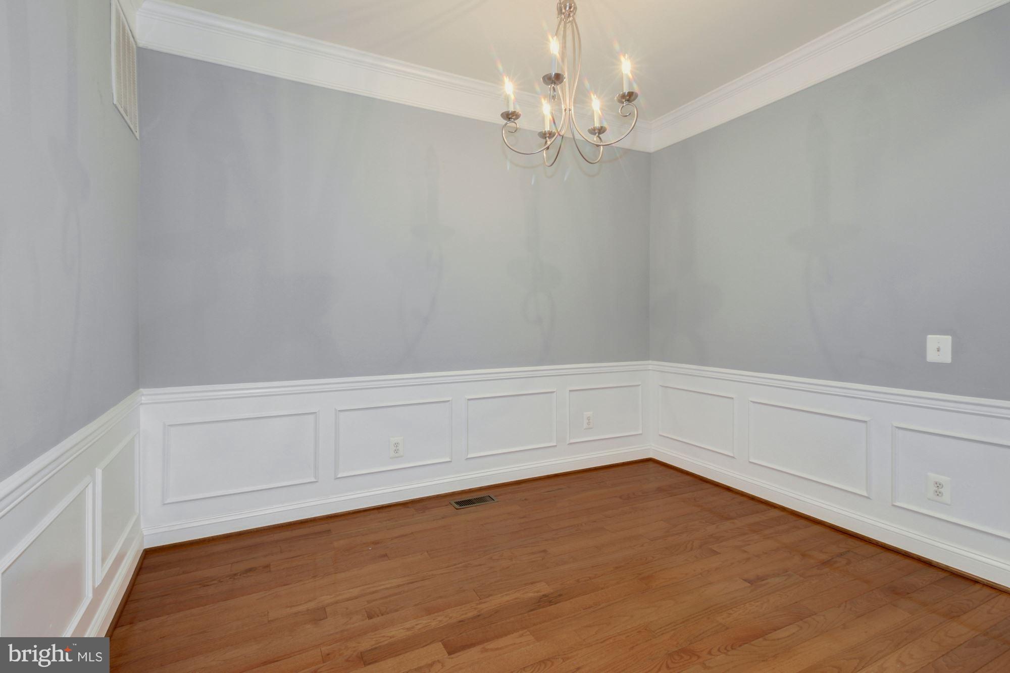 1403 Benjamin Street Baltimore, MD 21230 - Photo 9 of 27 Dining Room