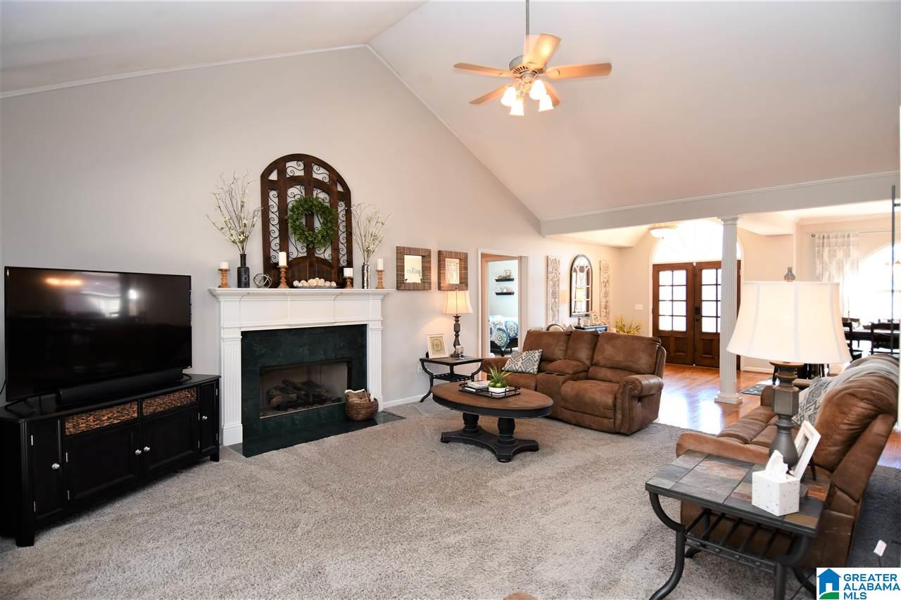 2065 Clinton Place Gadsden, AL 35903 - Photo 6 of 48