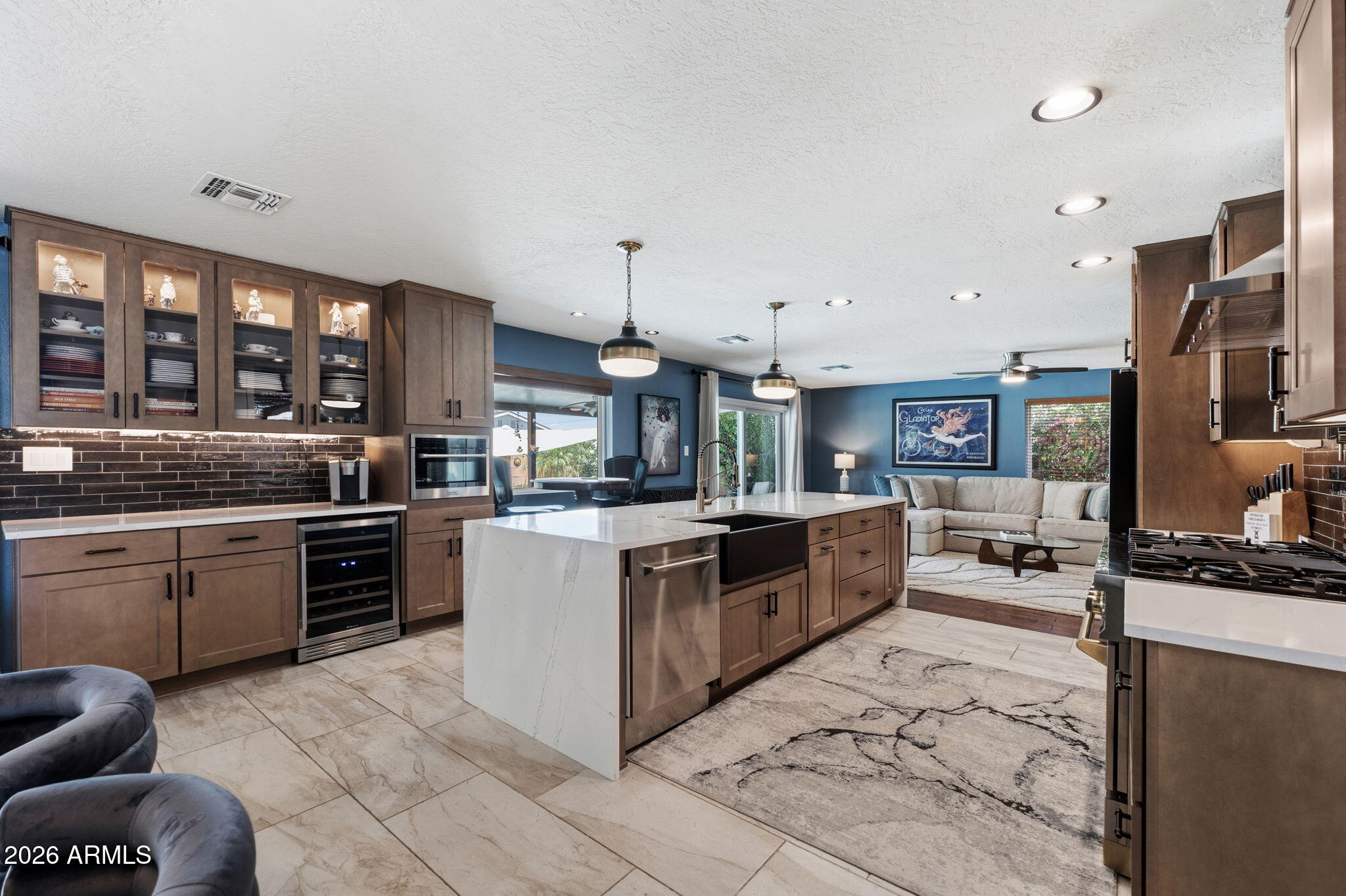 3344 East Beryl Lane Phoenix, AZ 85028 - Photo 3 of 18 009___3344 E Beryl Ln