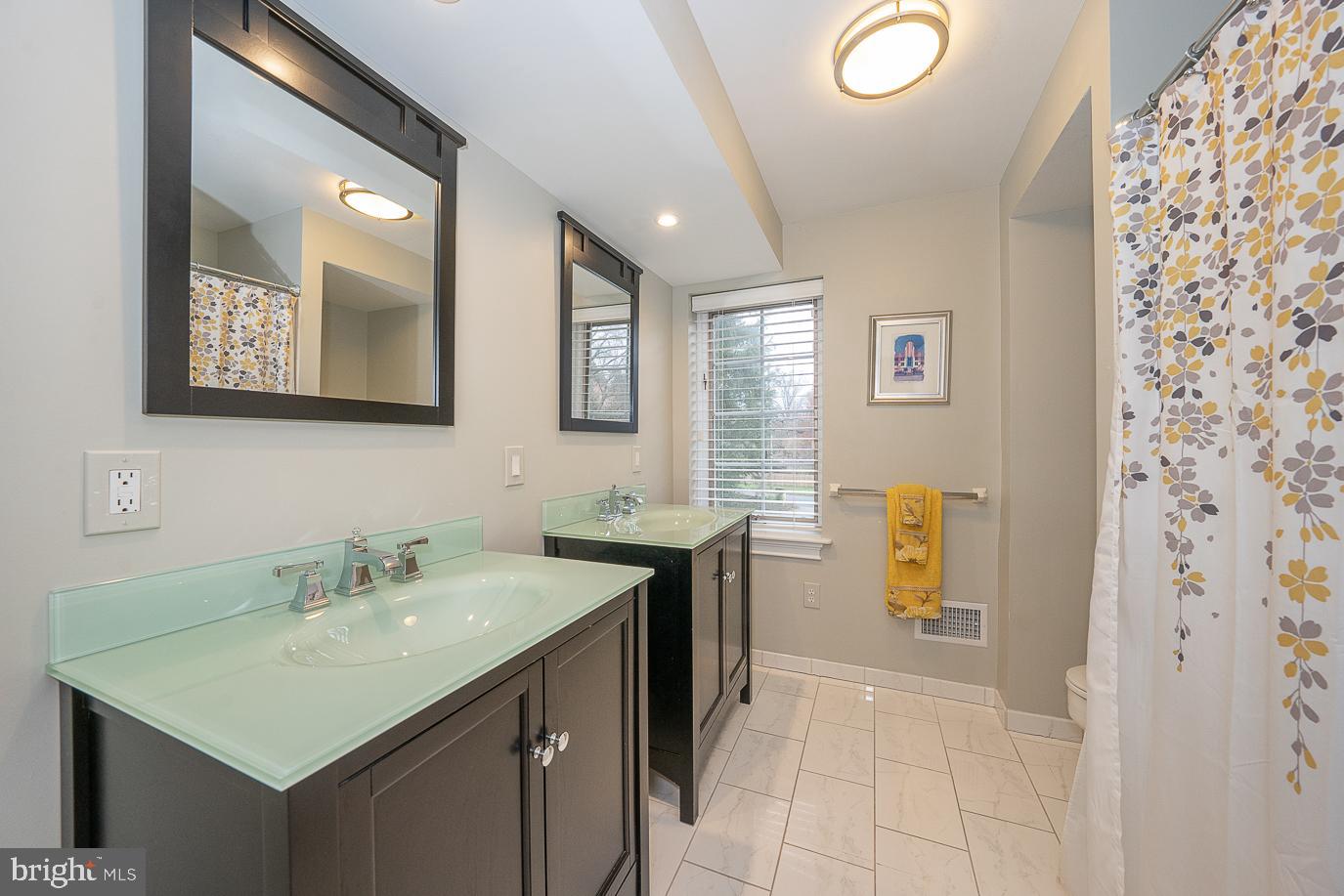 409 Old Gulph Road Penn Valley, PA 19072 - Photo 32 of 48