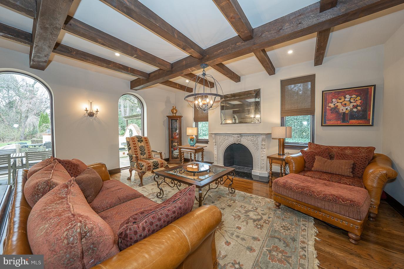 409 Old Gulph Road Penn Valley, PA 19072 - Photo 4 of 48