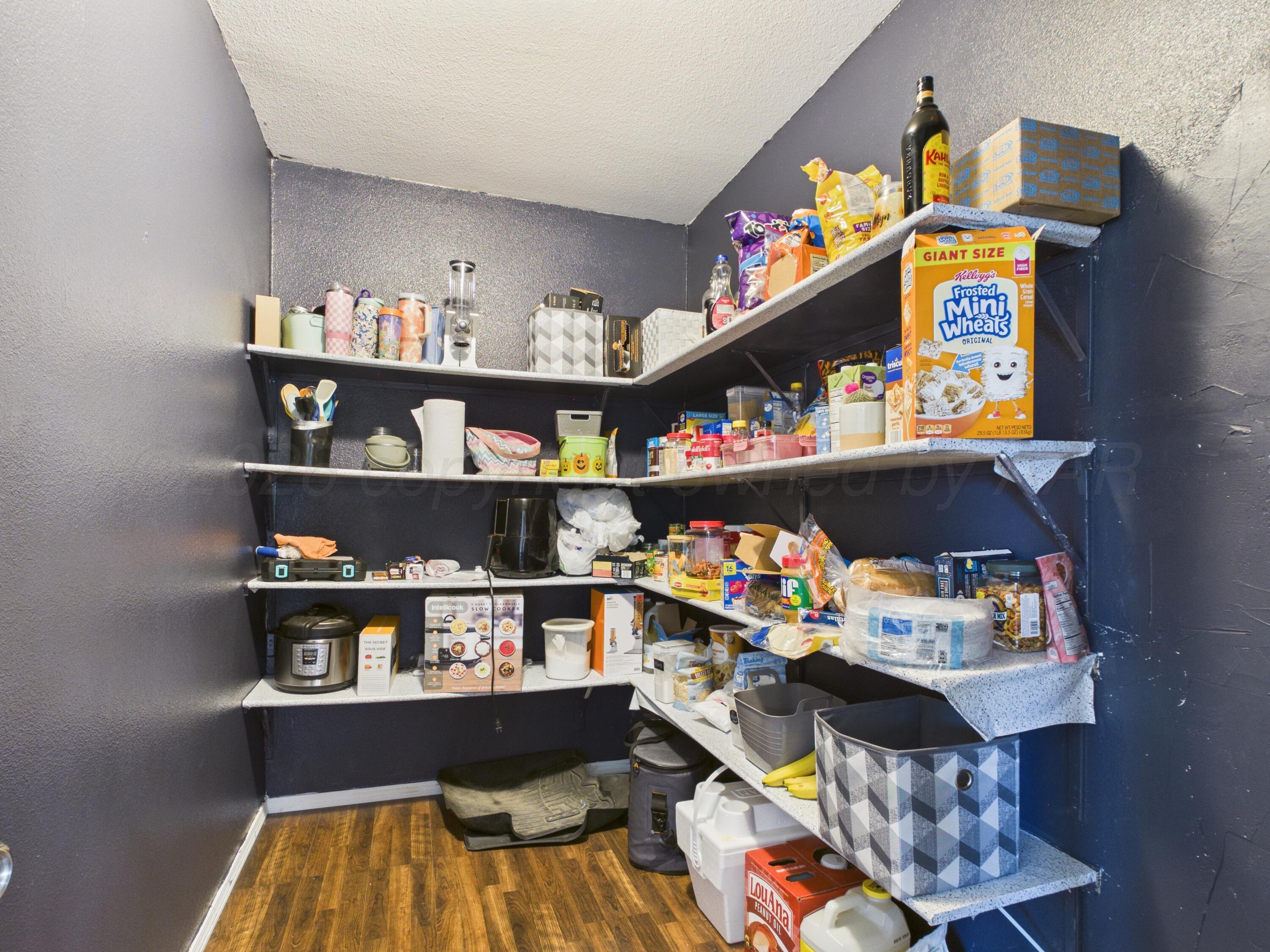 816 West Maple White Deer, TX 79097 - Photo 20 of 32 Pantry
