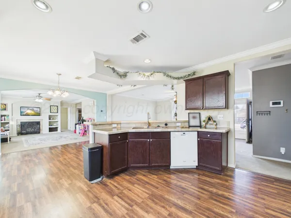 $200,000 | 816 West Maple, White Deer, TX 79097