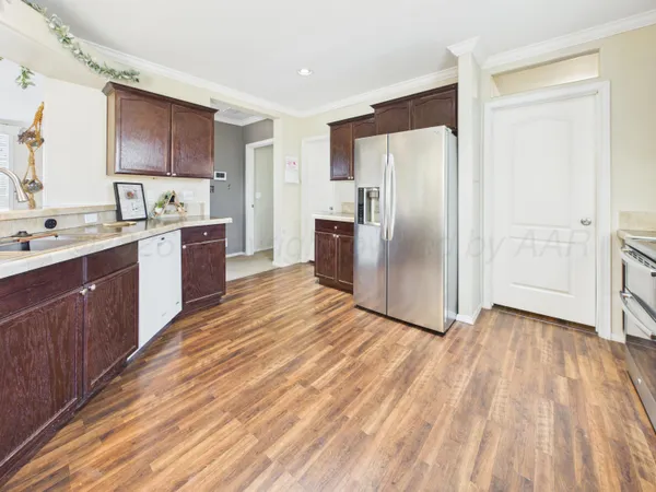 $215,000 | 816 West Maple, White Deer, TX 79097