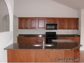 2708 Killarney Road Springfield, IL 62711 - Photo 4 of 9
